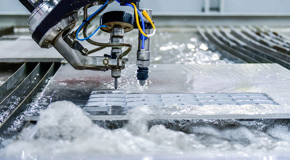 Precision-Cutting-Solutions-Enhancing-Efficiency-in-Aluminum-Manufacturing